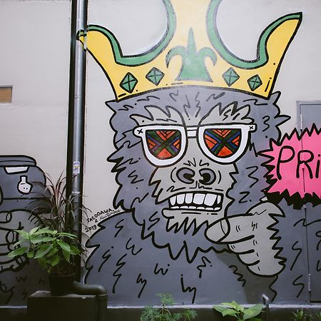 Prince Theatre Heritage Stay Hostel - Silom Bangkok Exterior foto